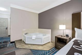 La Quinta by Wyndham Conroe - Conroe - 7