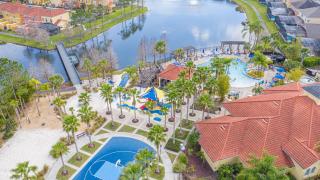 Disney Dream with Hot Tub, Pool, Xbox, Games Room, Lakeview, 10 min to Disney, Clubhouse - Kissimmee - 7