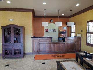 Eagle Ford Inn - 3