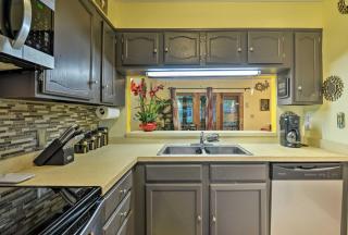 1 Block to Shore Family Condo in Myrtle Beach! - Myrtle Beach - 3