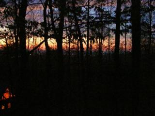 Porch Swing Memories- sleeps up to 4, Free attractions ticket included, hot tub, wifi, arcade, grill - Sevierville - 9