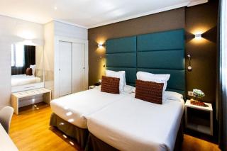 Hotel Pax Guadalajara - 1