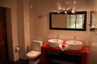 Orange-Ville Lodge & Guesthouse - Stellenbosch - 9