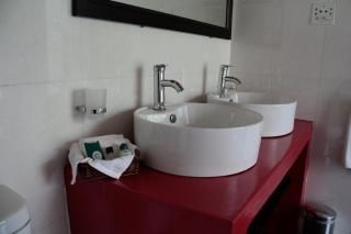 Orange-Ville Lodge & Guesthouse - Stellenbosch - 6