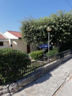Apartment Basic - Petrcane - 9