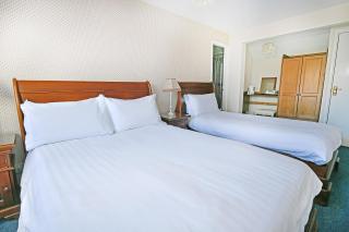 Virginia Lodge - Stratford-upon-Avon - 9