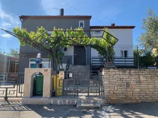 Apartment Nina - Pula - 0