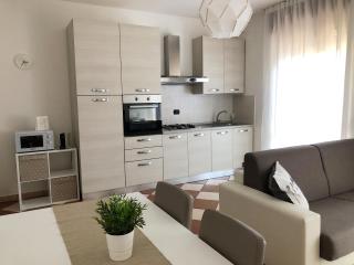 APPARTAMENTO ROSE E TULIPANI 4 - 6