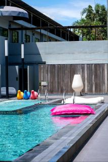 S Ratchada Leisure Hotel - 9