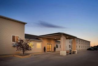 Travelodge by Wyndham Gillette - Gillette - 8