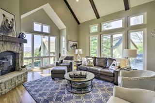 All-Season Cordillera Home with Golf View and Hot Tub! - 0