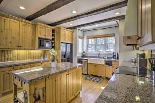 All-Season Cordillera Home with Golf View and Hot Tub! - 4