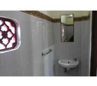 Arjun Bed and Breakfast - 5