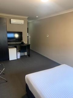 Best Western Blackbutt Inn - Newcastle - 6