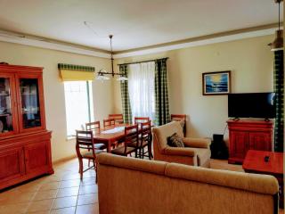 TripGeo Pinhal da Aroeira Villa - Almada - 1