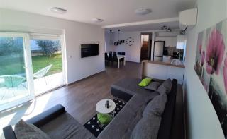 Holiday Home Aurora - Ližnjan - 2