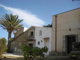 Il Volo Dei Gabbiani - Scopello - 9