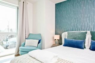 Fistral Two Bed Apartment in Pentire - 5