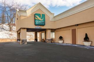 Quality Inn & Suites - Indiana - 0