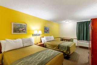 Econo Lodge - Morgantown - 1