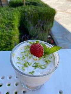 Family Hotel Friends Villa - 2