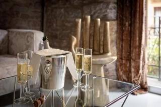 Spectacular by Sebastiana Group - 5