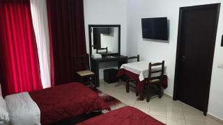 Haris Hotel - 3