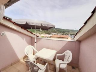 Apartments Izabela Mužić-Fornarić Cres - Cres - 8