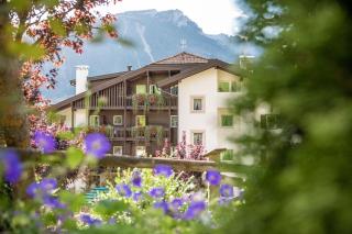 Belvedere Dolomites Flower Hotel - Moena - 5