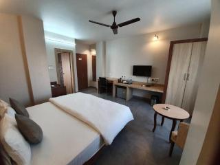 Hotel Gulmohar Grand - Jorhāt - 4