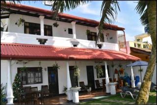 Ashen's Beach House - Boossa - 0