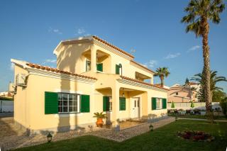 Altura Prime - 5 Suites, Private Pool and Parking, Walk to Beach - Altura - 3
