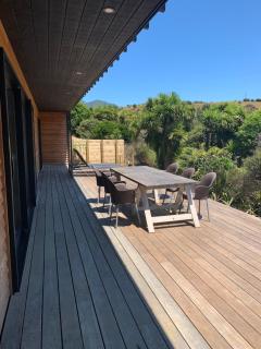 Private modern Bach by the beach - 2