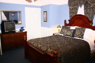 Come from Away B&B - 5
