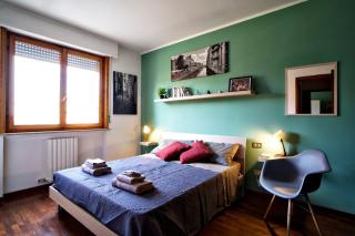 Casa Zoe Apartment Free parking,self check in & free wi fi - Parma - 9