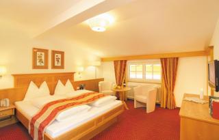 Alpenherz Hotel Garni - 9