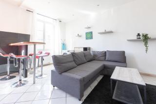Ideally placed to visit Toulon + Bright flat - Idéalement placé pour visiter Toulon + Lumineux - 4