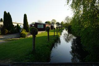 Chalet at a holiday park in Opmeer near Amsterdam - 2