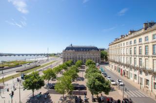 Appartement Luxe avec Climatisation Parking Vue Exeptionnelle - Bordeaux - 9