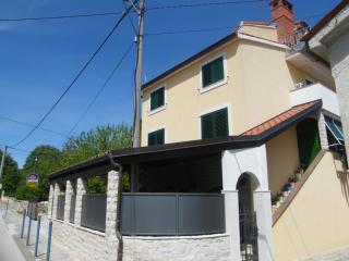 Apartment Mamut - Premantura - 0