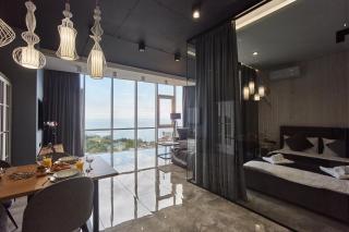 Gagarin Plaza Luxury Sea View Apartments - Odessa - 2