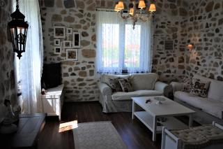 The Stone House - Nípsa - 4