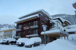 Hotel Garni Dorfblick - Sankt Anton am Arlberg - 9
