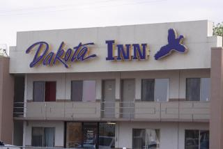 Dakota Inn - Huron - 6