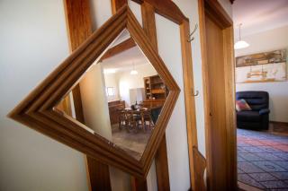 Glenlee Cottage - Wall Flat - 7