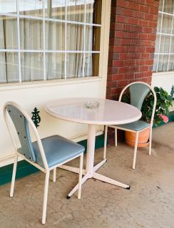 County Lodge Motor Inn - 6