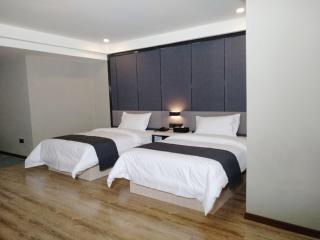 Thank Inn Plus Hotel Sichuan Guang'an Yuechi County Tianlong Street Store - 2