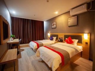 JUN Hotels Hengshui Olympic Sports Center - Hengshui - 5