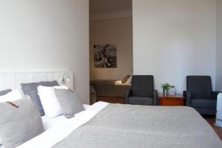 Guesthouse Eleven Hotel - 5