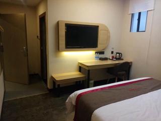 Thank Inn Chain Hotel Guizhou Guiyang Guanshanhu District Century City Store - Guiyang - 6